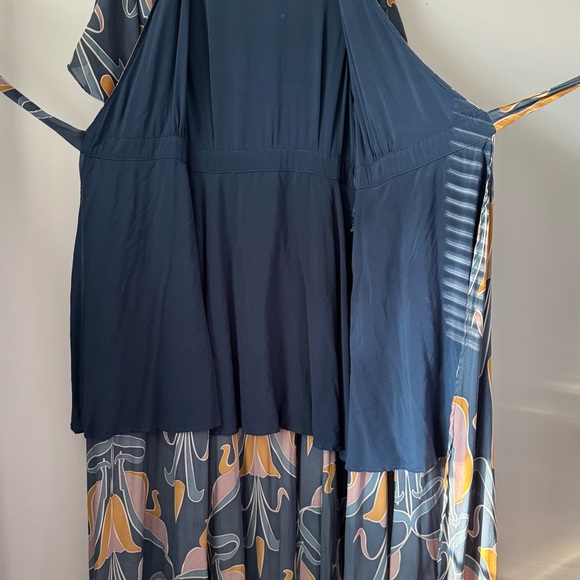 Free People Boho Art Nouveau Maxi Wrap Dress - size L - Picture 7 of 9